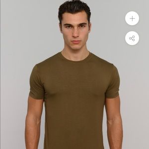 ESNTLS crew neck t-shirt